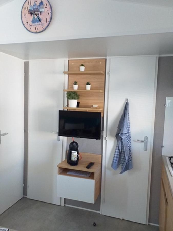 Mhvacances Louent Plusieurs Mobilhomes Dans Camping 4 Etoiles A 200M De La Plage Et Cure Thermale Canet-en-Roussillon Eksteriør bilde